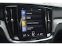 Volvo V60 Cross Country D4 AWD Intro Edition | Adaptive Cruise | BLIS | Stoel + Stuur Verwarming | 1e Eigenaar |