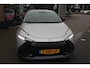 Toyota C-HR / C-HR+ HYBRID 140 DYNAMIC AFN-TREKHAAK KEYLESS BLIND-SPOT ANDROID/APPLE CLIMA AD-CRUISE 1e EIGENAAR NL-AUTO
