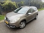 Peugeot 2008 1.2 PureTech Allure / NAVI / AIRCO ECC / CRUISE / TREKHAAK / 143dkm!