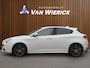 Alfa Romeo Giulietta 1.4 T Distinctive 5-Deurs 120PK! | Xenon | Cruise | Sportstoelen | Clima | LM Velgen