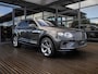 Bentley Bentayga 4.0 V8 | TOUR PAKKET | CITY PAKKET | NAIM SOUND | 22 INCH | PANORAMA/SCHUIF-KANTELDAK | HEAD-UP DISPLAY | NACHTZICHT | STOELMASSAGE VOOR | STOELVENTILATIE | ACHTERBANKVENTILATIE |