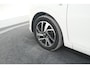 Peugeot 108 1.0 e-VTi Allure TOP! | Elektrisch Vouwdak | Camera | Navigatie | Climate Control