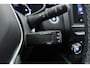Renault Clio 1.0 TCe Intens | Navigatie | Climate control | Dealer onderhouden | Camera | Lichtmetalen velgen | Cruise control