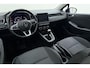 Renault Clio 1.0 TCe Intens | Navigatie | Climate control | Dealer onderhouden | Camera | Lichtmetalen velgen | Cruise control