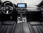 BMW 5-Serie 530e M Sport High Executive 293Pk FULL OPTION (SOH 91,7%, PANORAMADAK, M PAKKET, LASER LED, HEAD-UP DISPLAY, 360 CAMERA, MEMORY SEATS, HARMAN/KARDON, TREKHAAK ELEKTRISCH, STOELVERWARMING ACHTER, DISPLAY KEY, NIEUWSTAAT)