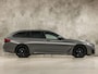 BMW 5-Serie 530e M Sport High Executive 293Pk FULL OPTION (SOH 91,7%, PANORAMADAK, M PAKKET, LASER LED, HEAD-UP DISPLAY, 360 CAMERA, MEMORY SEATS, HARMAN/KARDON, TREKHAAK ELEKTRISCH, STOELVERWARMING ACHTER, DISPLAY KEY, NIEUWSTAAT)