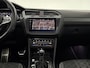 Volkswagen Tiguan 1.5 TSI R-Line Business+ Black Edition | H/K | Pano | Sfeer | Virtual | HuD | Trekhaak | Camera | Carplay | IQ Lights