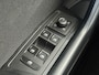 Volkswagen T-Roc 1.5 TSI Style | Achteruitrijcamera | Adaptieve cruise control | Dodehoekdetectie | Climate control | Navigatie | Elektrische kofferklep | LED koplampen |