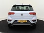 Volkswagen T-Roc 1.5 TSI Style | Achteruitrijcamera | Adaptieve cruise control | Dodehoekdetectie | Climate control | Navigatie | Elektrische kofferklep | LED koplampen |
