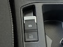 Volkswagen T-Roc 1.5 TSI Style | Achteruitrijcamera | Adaptieve cruise control | Dodehoekdetectie | Climate control | Navigatie | Elektrische kofferklep | LED koplampen |