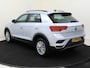 Volkswagen T-Roc 1.5 TSI Style | Achteruitrijcamera | Adaptieve cruise control | Dodehoekdetectie | Climate control | Navigatie | Elektrische kofferklep | LED koplampen |