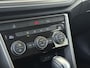 Volkswagen T-Roc 1.5 TSI Style | Achteruitrijcamera | Adaptieve cruise control | Dodehoekdetectie | Climate control | Navigatie | Elektrische kofferklep | LED koplampen |