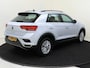 Volkswagen T-Roc 1.5 TSI Style | Achteruitrijcamera | Adaptieve cruise control | Dodehoekdetectie | Climate control | Navigatie | Elektrische kofferklep | LED koplampen |