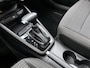 Kia Stonic 1.0 T-GDi 120pk MHEV DynamicLine Auto. Navigatie Apple Carplay/Android Auto Camera Parkeersensoren achter Cruise Control Lichtmetalen velgen Airco