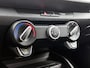 Kia Stonic 1.0 T-GDi 120pk MHEV DynamicLine Auto. Navigatie Apple Carplay/Android Auto Camera Parkeersensoren achter Cruise Control Lichtmetalen velgen Airco