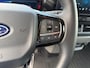 Ford E-Transit Cust. 320 L2H1 Sport 65 kWh | NL auto | Automaat | Winter pack | Adaptief cruise control | BLIS | Elektr. trekhaak | Parkeersensor voor en achter | Achteruitrijcamera | 19" lichtmetalen velgen |
