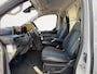 Ford E-Transit Cust. 320 L2H1 Sport 65 kWh | NL auto | Automaat | Winter pack | Adaptief cruise control | BLIS | Elektr. trekhaak | Parkeersensor voor en achter | Achteruitrijcamera | 19" lichtmetalen velgen |