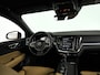 Volvo V60 T4 Momentum Pro | Park assist | Stoelverwarming | Navigatie