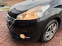Peugeot 208 1.2 VTi Envy **CLIMA + PDC + TREKHAAK**