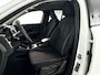 Volvo XC40 T2 Momentum Core | Park assist | Cruise control | Navigatie