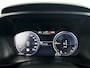 Volvo XC40 T4 Plug-in hybrid Ultimate Dark | Panoramadak | Parkeercamera | Harman Kardon | Stoel- en stuurverwarming