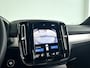 Volvo XC40 T4 Plug-in hybrid Ultimate Dark | Panoramadak | Parkeercamera | Harman Kardon | Stoel- en stuurverwarming