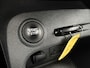 Renault Captur 0.9 TCe 90PK INTENS : LEER/STOELV./ R-LINK/FULL-LED/P-CAM/ANDROID/NAVI/KEYLESS/CLIMA/2XPDC/S&S/17''LMV/MEDIA/BTA - 2E. EIG - NL AUTO/KM = NAP