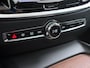 Volvo V60 2.0 T5 Inscription | VAN: € 26.900- VOOR: € 24.877,- UW HERFSTVOORDEEL: € 2.023,-| VOLVO DEALER ONDERHOUDEN | FULL OPTIONS| BOWERS & WILKINS| ELEK. TREKHAAK| PANO| STOELVENTILATIE| HUD| ACHTERBANK VERWARMD| ORIG. NL NAP|