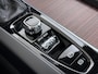 Volvo V60 2.0 T5 Inscription | VAN: € 26.900- VOOR: € 24.877,- UW HERFSTVOORDEEL: € 2.023,-| VOLVO DEALER ONDERHOUDEN | FULL OPTIONS| BOWERS & WILKINS| ELEK. TREKHAAK| PANO| STOELVENTILATIE| HUD| ACHTERBANK VERWARMD| ORIG. NL NAP|