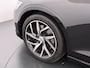 Volvo V60 2.0 T5 Inscription | VAN: € 26.900- VOOR: € 24.877,- UW HERFSTVOORDEEL: € 2.023,-| VOLVO DEALER ONDERHOUDEN | FULL OPTIONS| BOWERS & WILKINS| ELEK. TREKHAAK| PANO| STOELVENTILATIE| HUD| ACHTERBANK VERWARMD| ORIG. NL NAP|