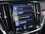 Volvo V60 2.0 T5 Inscription | VAN: € 26.900- VOOR: € 24.877,- UW HERFSTVOORDEEL: € 2.023,-| VOLVO DEALER ONDERHOUDEN | FULL OPTIONS| BOWERS & WILKINS| ELEK. TREKHAAK| PANO| STOELVENTILATIE| HUD| ACHTERBANK VERWARMD| ORIG. NL NAP|