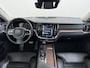 Volvo V60 2.0 T5 Inscription | VAN: € 26.900- VOOR: € 24.877,- UW HERFSTVOORDEEL: € 2.023,-| VOLVO DEALER ONDERHOUDEN | FULL OPTIONS| BOWERS & WILKINS| ELEK. TREKHAAK| PANO| STOELVENTILATIE| HUD| ACHTERBANK VERWARMD| ORIG. NL NAP|