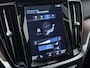 Volvo V60 2.0 T5 Inscription | VAN: € 26.900- VOOR: € 24.877,- UW HERFSTVOORDEEL: € 2.023,-| VOLVO DEALER ONDERHOUDEN | FULL OPTIONS| BOWERS & WILKINS| ELEK. TREKHAAK| PANO| STOELVENTILATIE| HUD| ACHTERBANK VERWARMD| ORIG. NL NAP|