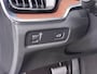 Volvo V60 2.0 T5 Inscription | VAN: € 26.900- VOOR: € 24.877,- UW HERFSTVOORDEEL: € 2.023,-| VOLVO DEALER ONDERHOUDEN | FULL OPTIONS| BOWERS & WILKINS| ELEK. TREKHAAK| PANO| STOELVENTILATIE| HUD| ACHTERBANK VERWARMD| ORIG. NL NAP|
