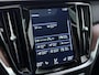 Volvo V60 2.0 T5 Inscription | VAN: € 26.900- VOOR: € 24.877,- UW HERFSTVOORDEEL: € 2.023,-| VOLVO DEALER ONDERHOUDEN | FULL OPTIONS| BOWERS & WILKINS| ELEK. TREKHAAK| PANO| STOELVENTILATIE| HUD| ACHTERBANK VERWARMD| ORIG. NL NAP|