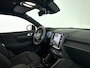 Volvo EX40 Single Motor Extended Range Plus 82 kWh | Parkeercamera | Stoel- en stuurverwarming | Trekhaak