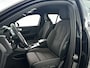 Volvo EX40 Single Motor Extended Range Plus 82 kWh | Parkeercamera | Stoel- en stuurverwarming | Trekhaak
