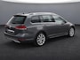 Volkswagen Golf Variant 1.5 TSI 150pk Highline DSG Automaat / panorama schuifk dak / Navigatie by APP / LM 17 inch / Parkeersensoren / Wegkl trekhaak