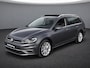 Volkswagen Golf Variant 1.5 TSI 150pk Highline DSG Automaat / panorama schuifk dak / Navigatie by APP / LM 17 inch / Parkeersensoren / Wegkl trekhaak