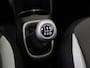 Toyota Aygo 1.0 VVT-i x-play | Airco | Achteruitrijcamera | Bluetooth | Elektrische ramen voor | Elektrisch verstelbare buitenspiegels |