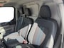 Ford Transit Custom 300 2.0 TDCI L2H1 Sport | Automaat | Adapt. Cruise control | BLIS | Winter pack | Elektr. bestuurdersstoel | Parkeersensoren voor en achter | Achteruitrijcamera | Navigatie | Apple carplay & Android auto | 18" lichtmetalen velgen | Bovag garantie |