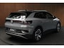 Volkswagen ID.4 Pro Navi HUD ACC Camera Warmtep. Carplay PDC Stuurverwarm. LM velgen Climate (3 zone) Interieur voorverwarming & koeling