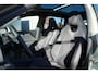 Volkswagen Tiguan 1.5 eHybrid R-Line - Pano - Stoel/Stuurverwarming - Massage - IQ LED - Keyless - Blindspot - 360 Camera - Rijklaar