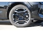 Peugeot E-3008 GT Exclusive 210 73 kWh - Trekhaak - Pano - ACC - Stoel/Stuurverwarming - Focal - 360 Camera - Rijklaar