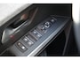 Peugeot E-3008 GT Exclusive 210 73 kWh - Trekhaak - Pano - ACC - Stoel/Stuurverwarming - Focal - 360 Camera - Rijklaar