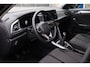 Volkswagen T-Roc 1.0 TSI Life Achteruitrijcamera Stoel-/stuurverwarming App-connect Navigatie