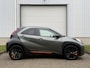 Toyota Aygo X 1.0 MT Limited / JBL Audiosysteem / Achteruitrijcamera /  Adaptieve Cruise Control / Apple Carplay & Android Auto / Stoelverwarming  / Parkeersensoren voor en achter /