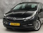 Opel Astra Sports Tourer 1.0 Edition (SCHUIFDAK, APPLE CARPLAY, GROOT NAVI, CLIMATE, TREKHAAK, SPORTSTOELEN, CRUISE, LM VELGEN, NIEUWSTAAT)