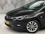 Opel Astra Sports Tourer 1.0 Edition (SCHUIFDAK, APPLE CARPLAY, GROOT NAVI, CLIMATE, TREKHAAK, SPORTSTOELEN, CRUISE, LM VELGEN, NIEUWSTAAT)