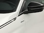 Peugeot 3008 1.6 HYbrid 225 Allure Pack 225Pk Automaat (APPLE CARPLAY, GROOT NAVI, 360 CAMERA, LEDER, SPORTSTOELEN, KEYLESS, GETINT GLAS, LANE ASSIST, NIEUWSTAAT)